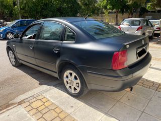 Volkswagen Passat 2000-thumb-1
