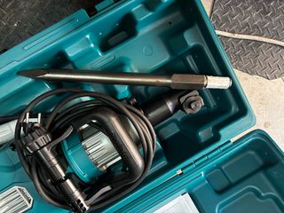 Κομπρεσέρ Makita-thumb-2