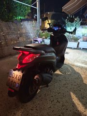 Piaggio Beverly 300i 2021 300i-thumb-9