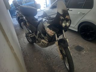 Honda Africa Twin XRV 750 1999
