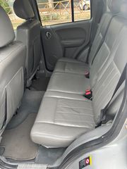 Jeep Cherokee 2005 3.7 LIMITED EDITION AUTO-thumb-6