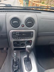 Jeep Cherokee 2005 3.7 LIMITED EDITION AUTO-thumb-8