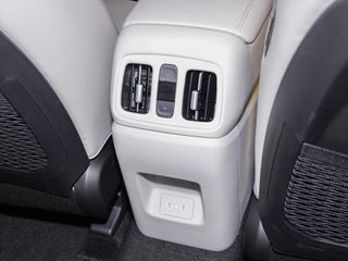 Hyundai Tucson 2025 Plug-In-Hybrid 4WD BROKAR.GR(ΔΕΧΟΜΑΣΤΕ ΠΑΡΑΓΓΕΛΙΕΣ)-thumb-8