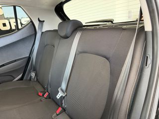 Hyundai i 10 2017 65.740KM !-thumb-32