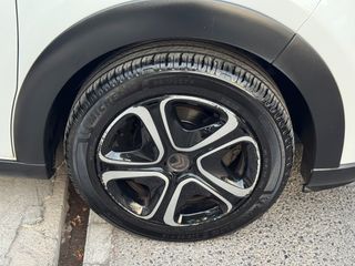 Citroen C3 2017 1.2 PURETECH SHINE-thumb-8