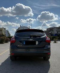 Ford Focus 2014 TITANIUM-thumb-5