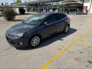 Ford Focus 2014 TITANIUM-thumb-7