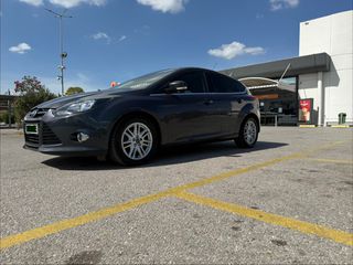 Ford Focus 2014 TITANIUM-thumb-8