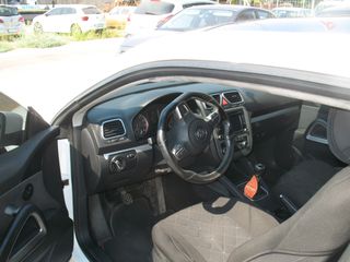 Volkswagen Scirocco 2010 TSI 1.4-thumb-7