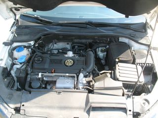 Volkswagen Scirocco 2010 TSI 1.4-thumb-9