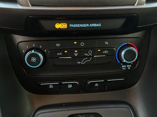 Ford Transit Connect 2023-thumb-14