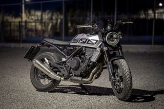 Brixton Crossfire 500 X 2026-thumb-1