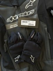 Alpinestars GP Force Chaser Leather Suit 2pc-thumb-6