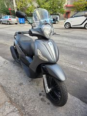 Piaggio Beverly 300 2016-thumb-1