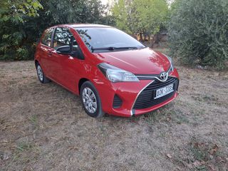 Toyota Yaris 2015-thumb-1