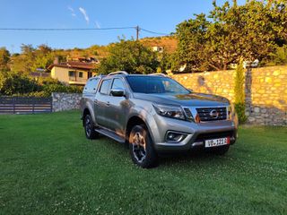 Nissan Navara 2021 NP300-thumb-1