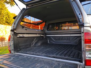 Nissan Navara 2021 NP300-thumb-24