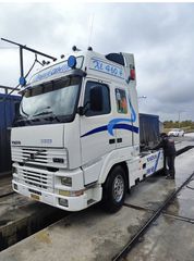 Volvo 2000 FH12 460-thumb-1