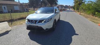Nissan Qashqai 2015-thumb-3