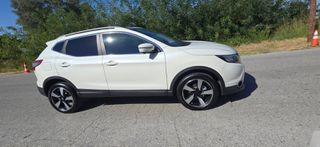 Nissan Qashqai 2015-thumb-12