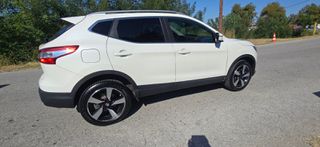 Nissan Qashqai 2015-thumb-15