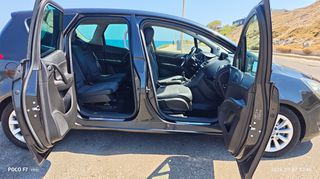Opel Meriva 2015-thumb-11