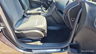 Opel Meriva 2015-thumb-12