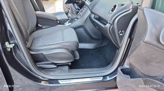 Opel Meriva 2015-thumb-24