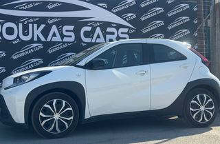 Toyota Aygo (X) 2022 X-PLAY-thumb-7