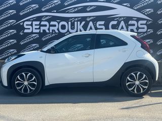 Toyota Aygo (X) 2022 X-PLAY-thumb-6