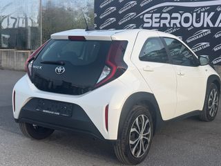 Toyota Aygo (X) 2022 X-PLAY-thumb-13