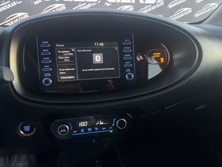 Toyota Aygo (X) 2022 X-PLAY-thumb-24