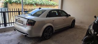 Audi A4 2002 QUATTRO-thumb-3