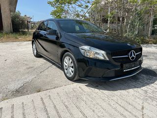 Mercedes-Benz A 180 2018-thumb-1