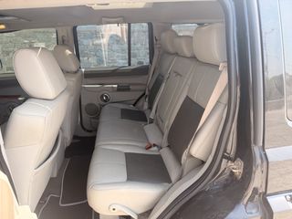 Jeep Commander 2007 5.7 HEMI-thumb-9