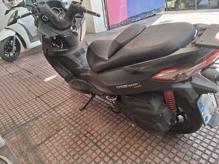 Sym GTS 300 2015 GTS 300 F4-thumb-1