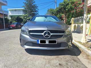 Mercedes-Benz A 180 2018 STYLE 7G-DCT