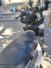 Kymco Downtown 300i 2010-thumb-3