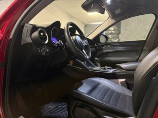 Alfa Romeo Stelvio 2019 2.2 DIESEL VELOCE Q4 AT8-thumb-19