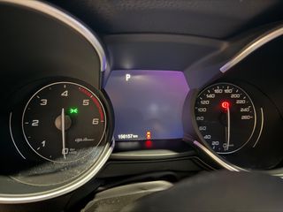 Alfa Romeo Stelvio 2019 2.2 DIESEL VELOCE Q4 AT8-thumb-20
