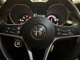 Alfa Romeo Stelvio 2019 2.2 DIESEL VELOCE Q4 AT8-thumb-22