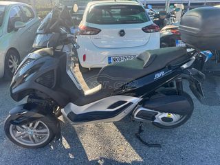 Piaggio MP3 300 2013-thumb-1