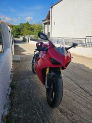 Ducati Panigale V4 S 2018-thumb-4