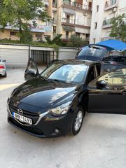 Mazda 2 2015 SKYACTIV-G-thumb-8