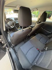 Mazda 2 2015 SKYACTIV-G-thumb-13