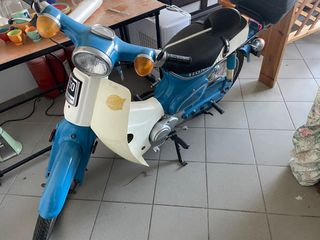 Honda C 1980 C 50 (στρογγυλοφαναρο)-thumb-1
