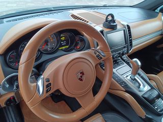 Porsche Cayenne 2012 CAYENNE S HYBRID-thumb-9