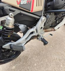 Moto Guzzi V 85 TT 2020-thumb-7