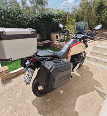 Moto Guzzi V 85 TT 2020-thumb-1