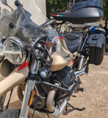 Moto Guzzi V 85 TT 2020-thumb-12